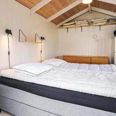 Semesterbostad 10 Person In